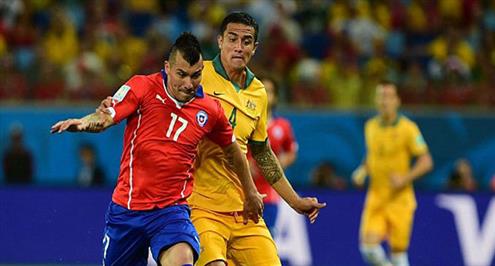 فيديو .. تشيلي تسقط أستراليا بثلاثية وتضع إسبانيا في موقف حرج